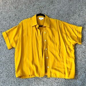 Bohme short-sleeved button up shirt. Sz Medium. Never worn.